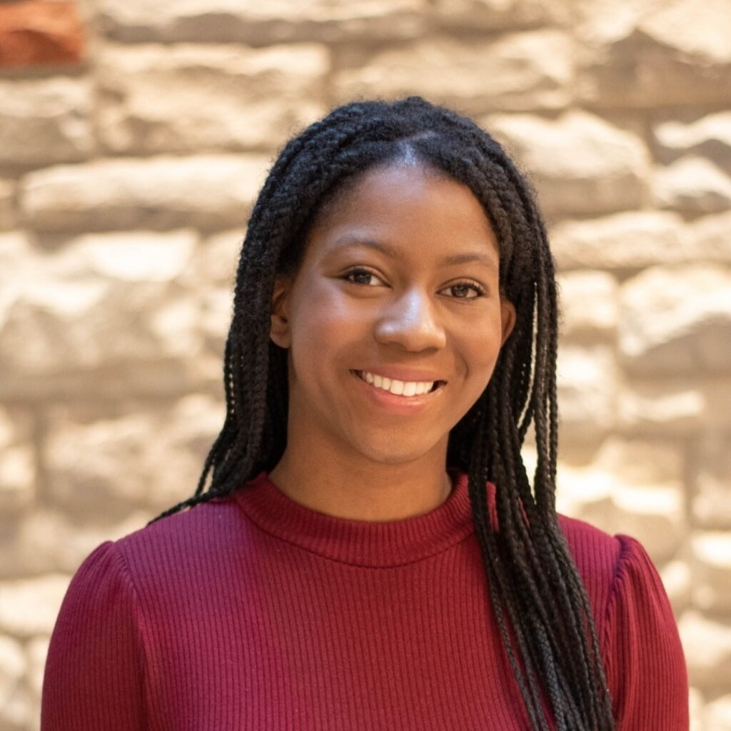 Foluke Olusegun-Emmanuel, psychotherapy intern at Mind 2 Heart in Barrie