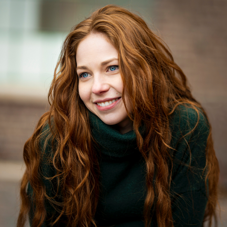 Mollia May Kennedy, Registered Psychotherapist and Art Therapist at Mind 2 Heart